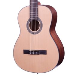 גיטרה קלאסית בצבע טבעי + תיק מרופד  CRAFTER HC-100/OP.N