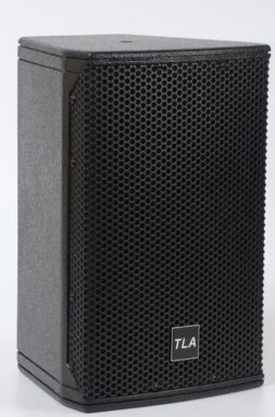 רמקול "8 + "1, 2WAY, 600W Peak כולל מתקן תליה TLA